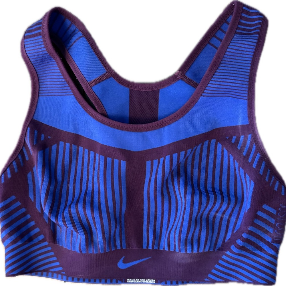 NIKE FE/NOM Women's‎ FLIKNIT HIGH SUPPORT SPORTS BRA